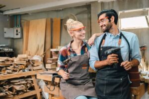 Family collaborating in a family business to achieve success in 2025